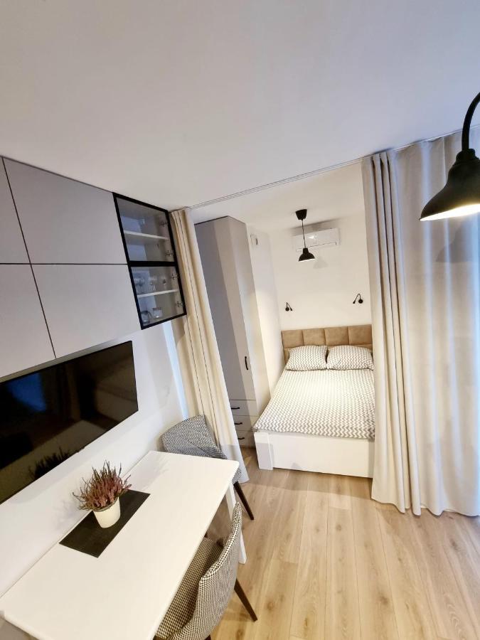 Doki Living Apartament 55 Gdańsk Buitenkant foto